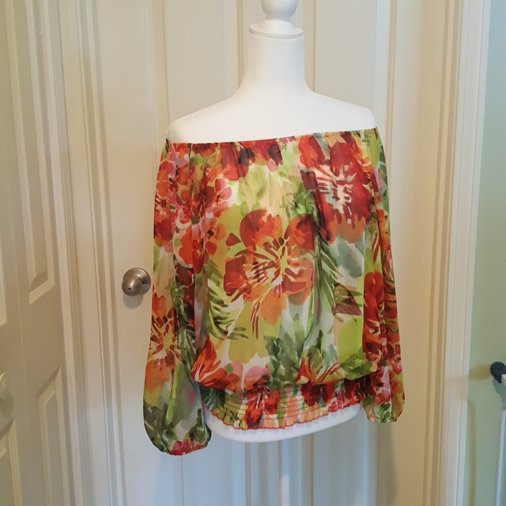 Off the shoulders blouse